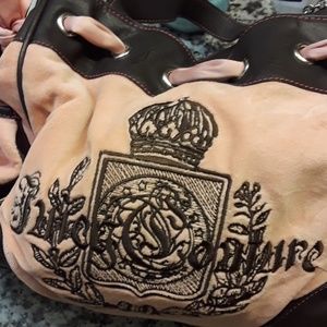 A juicy couture purse